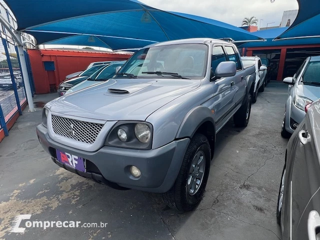L 200 Outdoor 2.5 HPE 4X4 CABINE DUPLA TURBO DIESEL INTERCOO