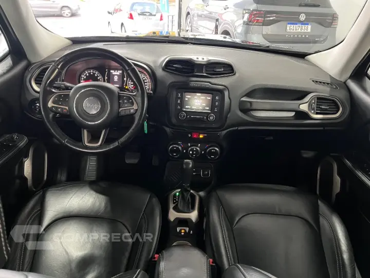 Renegade Longitude 1.8 4x2 Flex 16V Aut.