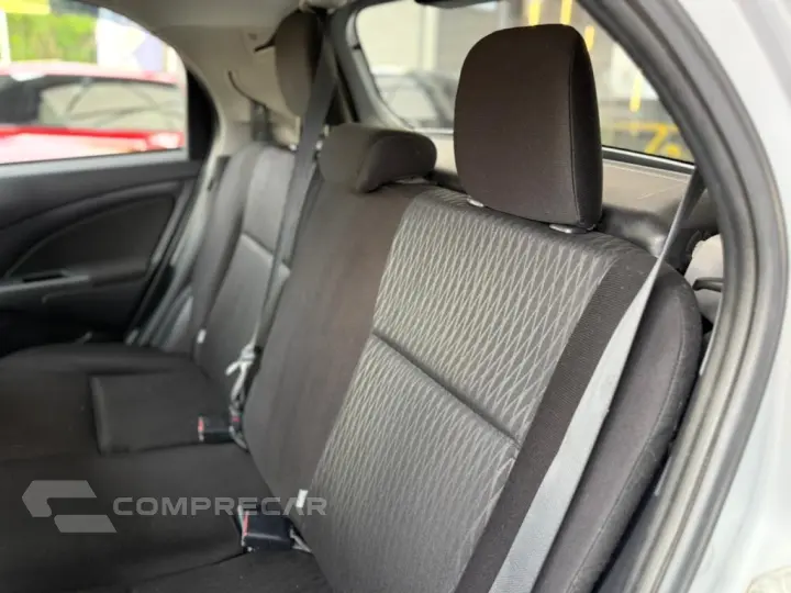 ETIOS 1.5 XS 16V FLEX 4P MANUAL