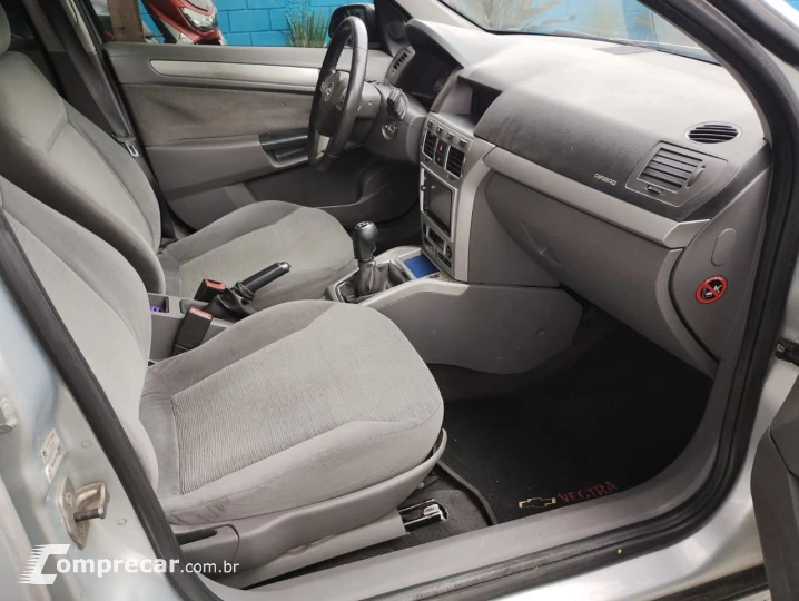 Vectra Sedan 2.0 4P FLEX ELEGANCE