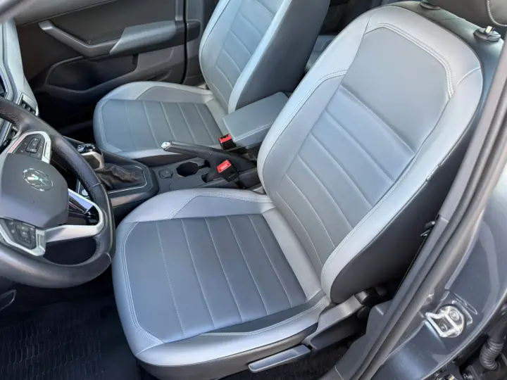 Nivus Highline 1.0 200 TSI Flex Aut.