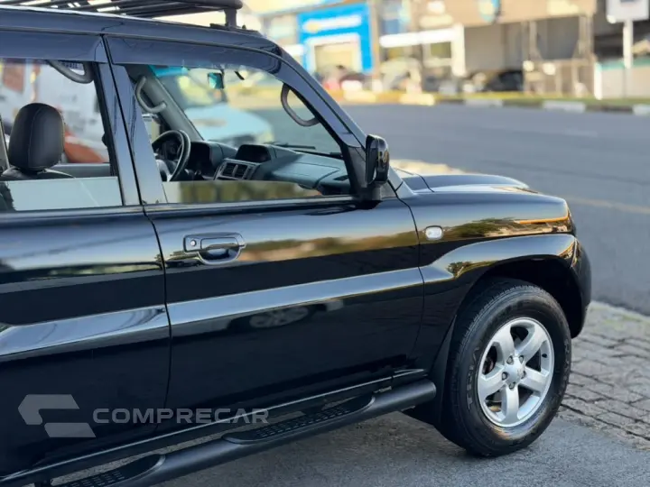 PAJERO TR4 2.0 4X2 16V GASOLINA 4P AUTOMÁTICO