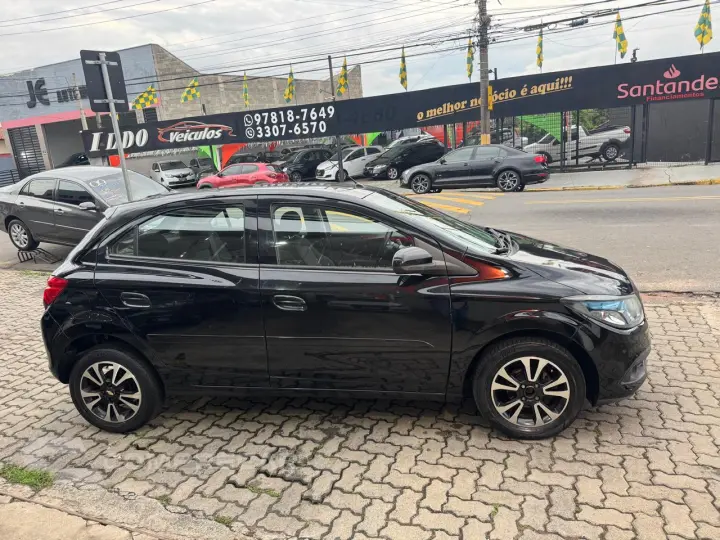 ONIX 1.4 MPFI LTZ 8V