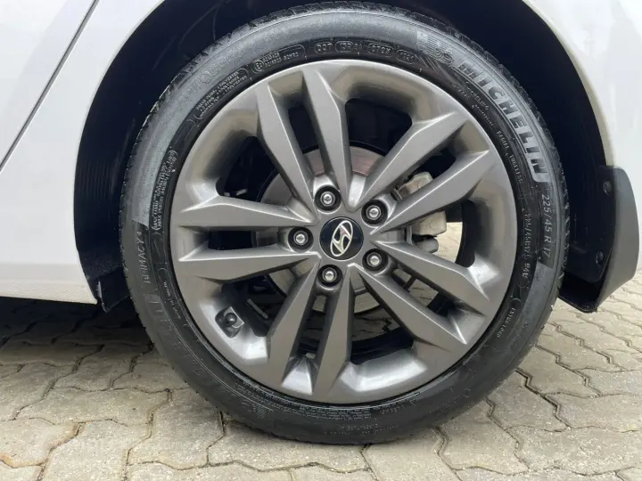 I30 1.8 MPI 16V GASOLINA 4P AUTOMATICO