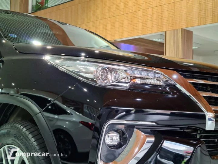HILUX SW4 2.8 SRX 4X4 7 LUGARES 16V TURBO INTERCOOLER DIESEL