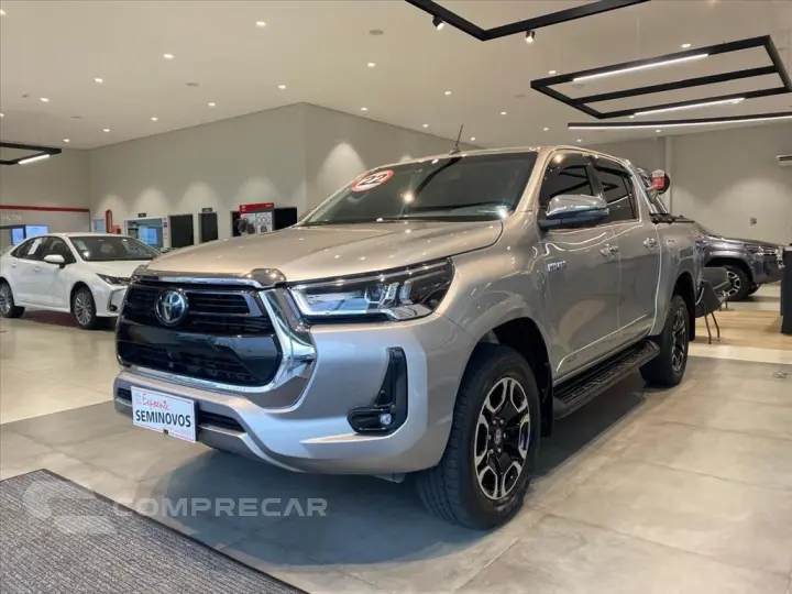 HILUX 2.8 D-4D TURBO DIESEL CD SRX 4X4 AUTOMÁTICO