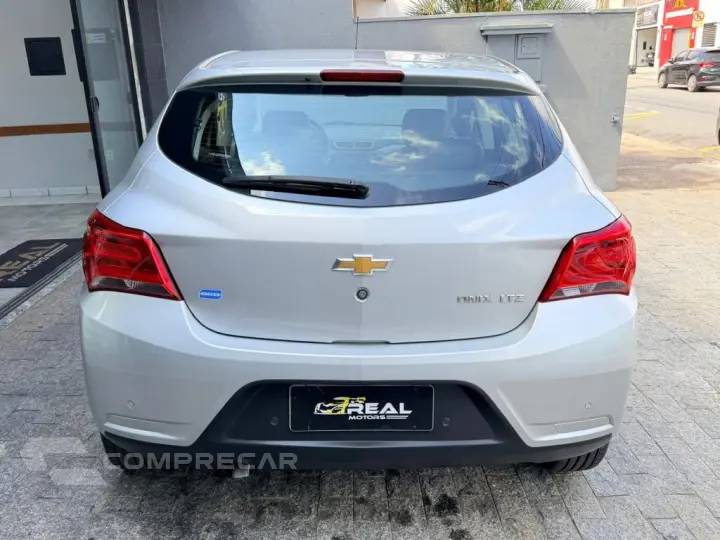 ONIX 1.4 MPFI LTZ 8V FLEX 4P AUTOMÁTICO
