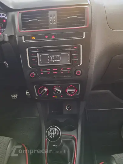 Fox Rock in Rio 1.6 Mi Total Flex 8V 5p