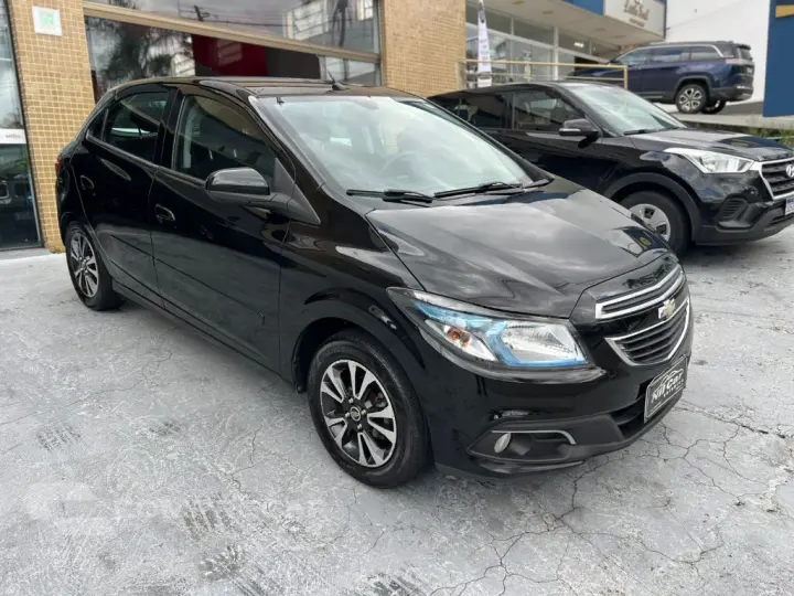 ONIX HATCH LTZ 1.4 8V FlexPower 5p Mec.