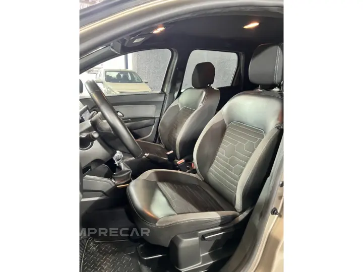 DUSTER 1.6 16V SCE FLEX ICONIC X-TRONIC