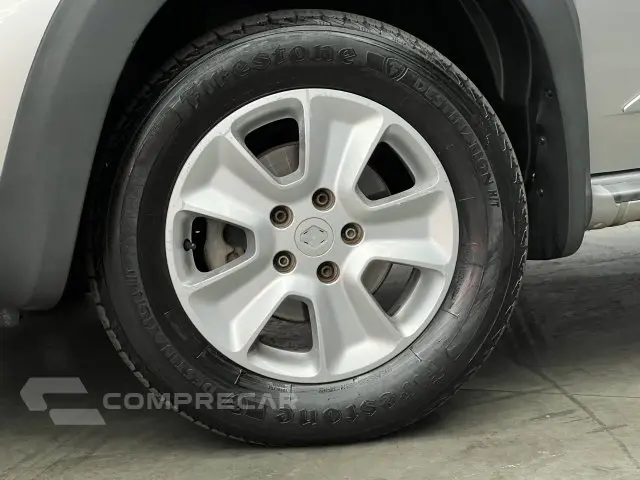 DUSTER - 2.0 DYNAMIQUE 4X2 16V 4P AUTOMÁTICO