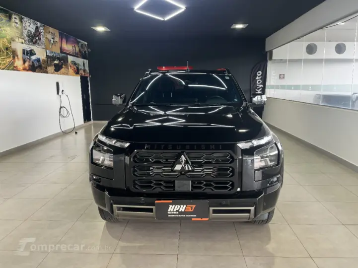 TRITON 2.4 Biturbo CD Katana 4X4