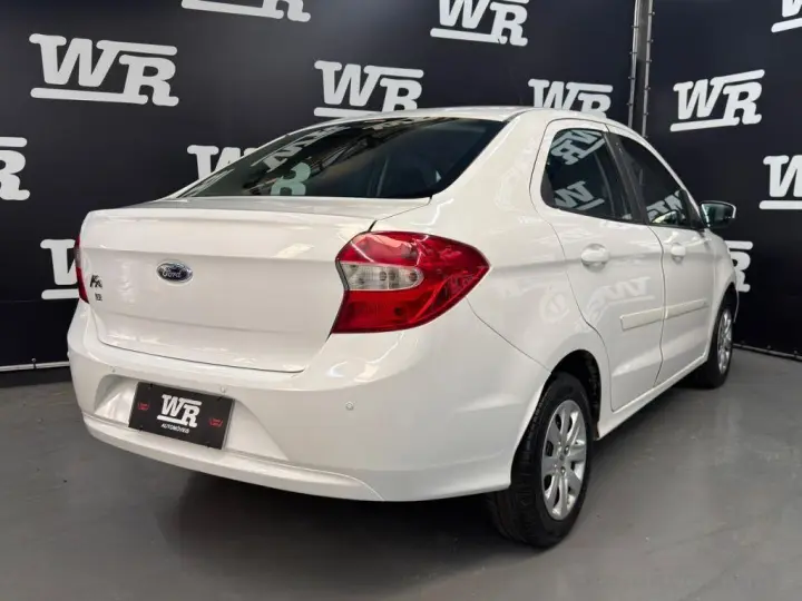 Ka Sedan 1.0 SE Flex 4p
