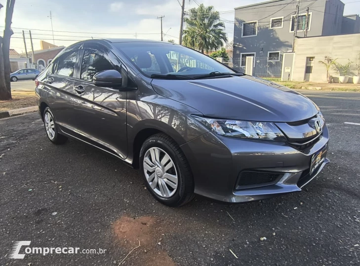 CITY 1.5 DX Sedan 16V
