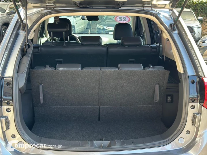 OUTLANDER 2.0 MIVEC GASOLINA HPE AUTOMÁTICO