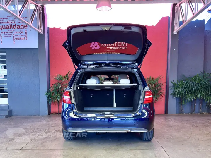 B 200 1.6 CGI FLEX 7G-DCT