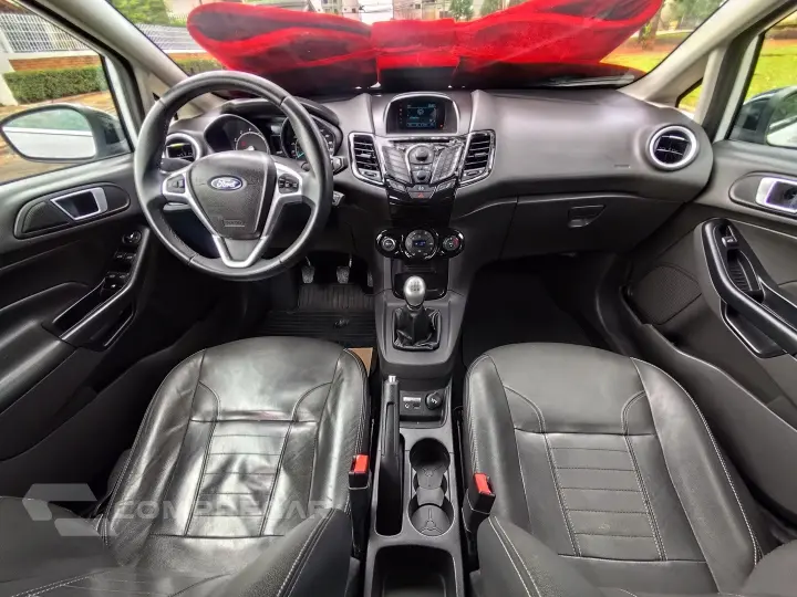 FIESTA 1.6 TITANIUM HATCH 16V FLEX 4P MANUAL