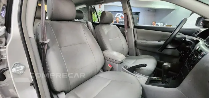 Corolla Fielder SW 1.8/1.8 XEi Flex Aut.