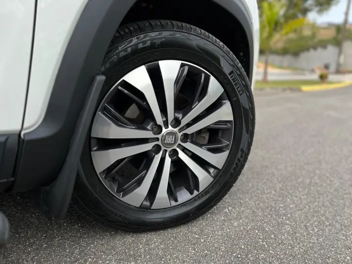 TORO 2.0 16V TURBO DIESEL ULTRA 4WD AT9