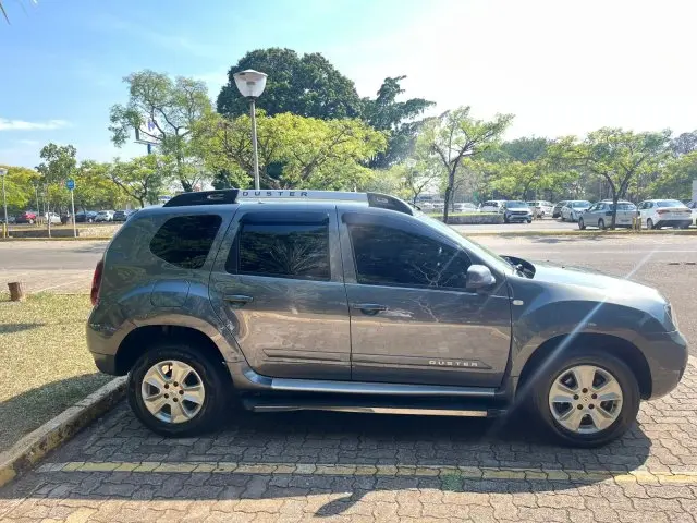 DUSTER - 2.0 DYNAMIQUE 4X2 16V 4P AUTOMÁTICO