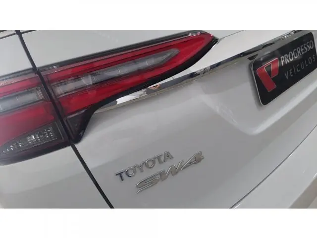 HILUX SW4 - 2.8 D-4D TURBO SRX 4X4 AUTOMÁTICO