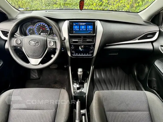YARIS SEDAN - 1.5 16V SEDAN XL PLUS TECH MULTIDRIVE