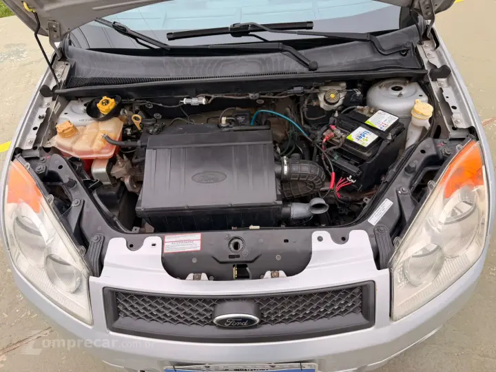 FIESTA 1.0 MPI Sedan 8V