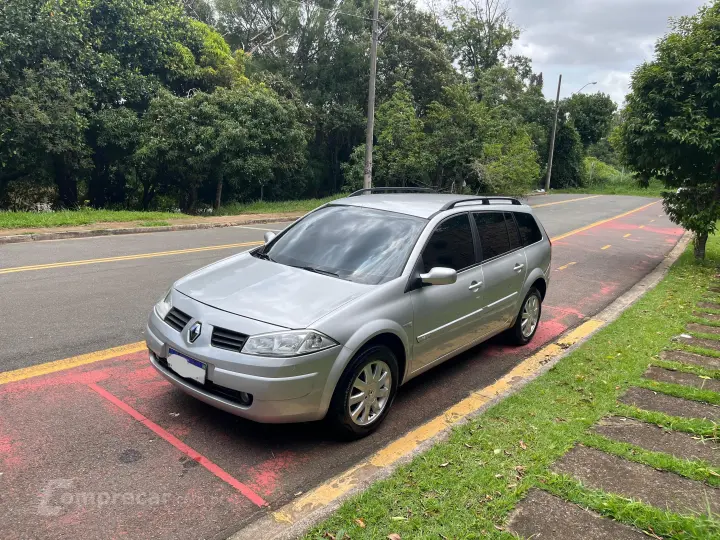 MEGANE 1.6 Dynamique Grand Tour 16V