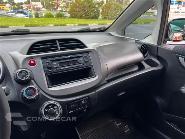 FIT 1.4 LX 16V
