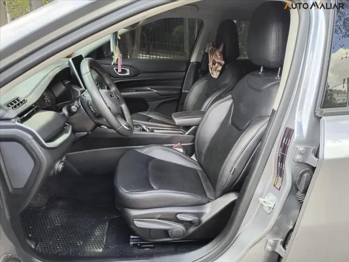 COMPASS 1.3 T270 Turbo Sport