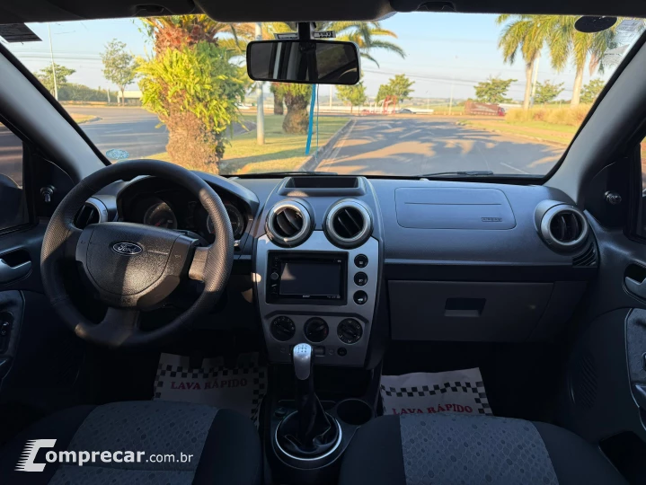 FIESTA 1.6 SE Hatch 16V