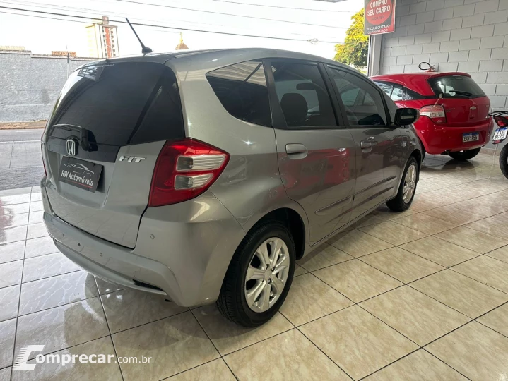 FIT 1.4 LX 8V