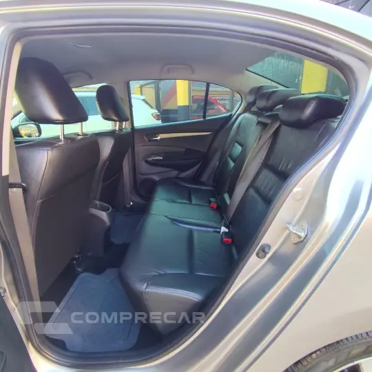 CITY Sedan EX 1.5 Flex 16V 4p Aut.