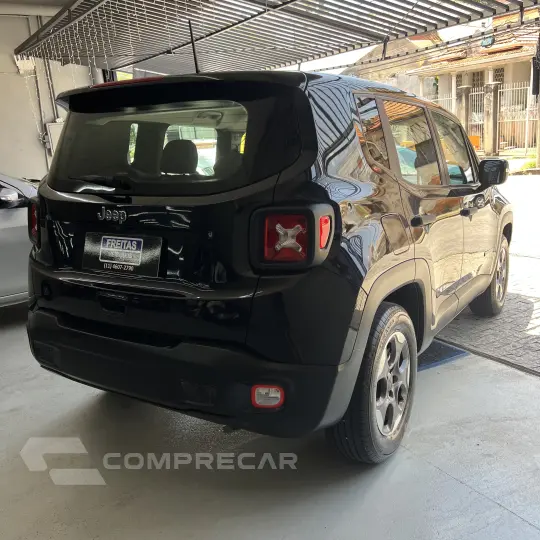 Renegade 1.8 4x2 Flex 16V Aut.