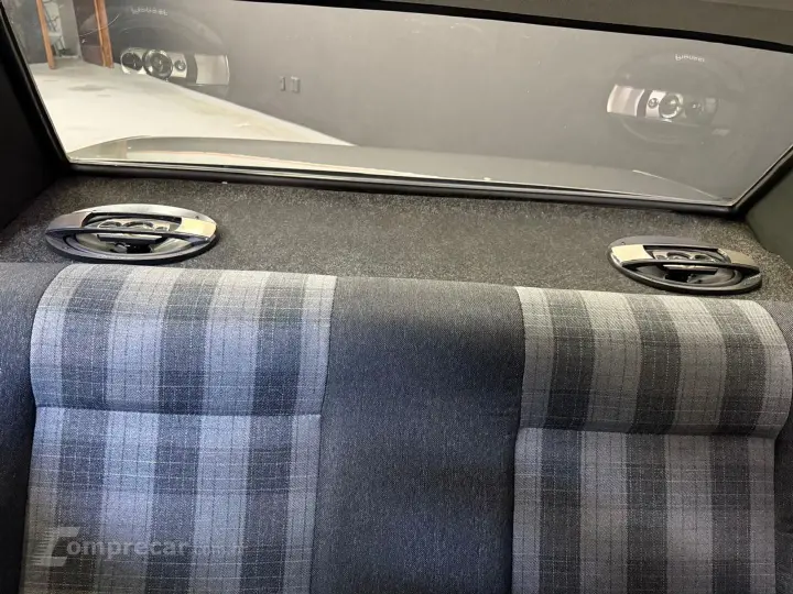 Voyage 1.8 Cl 8V Álcool 2P Manual