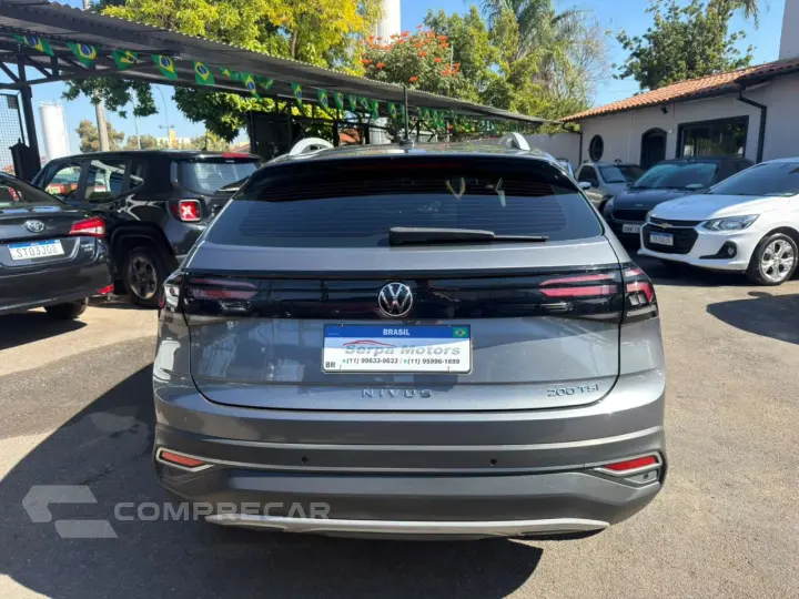 Nivus 1.0 4P FLEX 200 TSI HIGHLINE TURBO AUTOMÁTICO