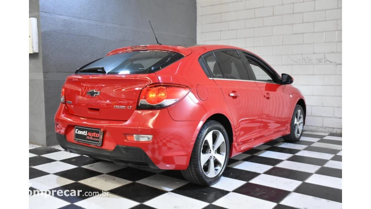 CRUZE HATCH - 1.8 LT SPORT6 16V 4P AUTOMÁTICO