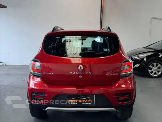 SANDERO - 1.6 STEPWAY 8V 4P AUTOMATIZADO
