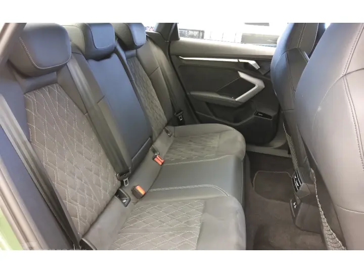 A3 2.0 40 TFSI GASOLINA SEDAN PERFORMANCE BLACK S-TRONIC