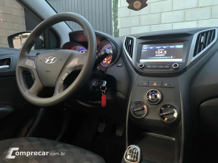 HB20 1.6 COMFORT PLUS 16V FLEX 4P MANUAL