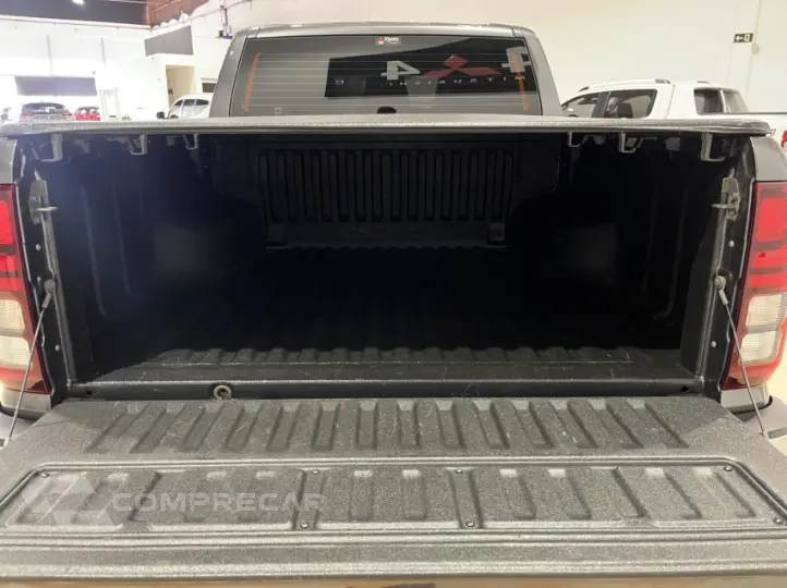 TRITON 2.4 Biturbo CD HPE 4X4
