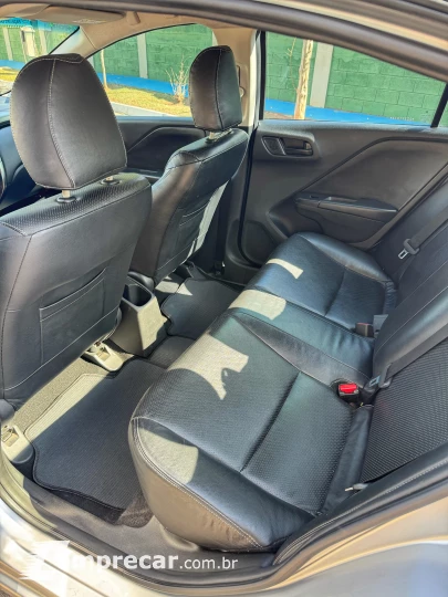 CITY 1.5 DX Sedan 16V