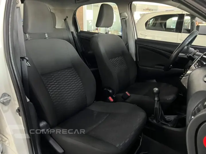 ETIOS 1.5 XLS 16V FLEX 4P MANUAL