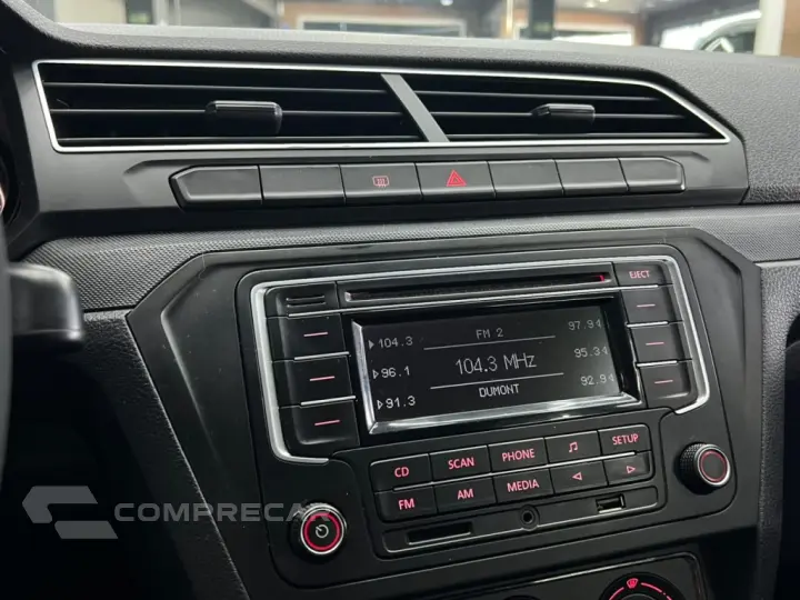 VOYAGE 1.0 12V MPI TOTALFLEX 4P MANUAL