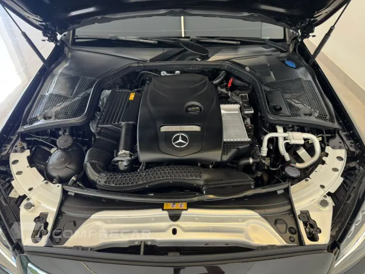 C 180 1.6 16V 4P CGI AVANTGARDE TURBO AUTOMÁTICO