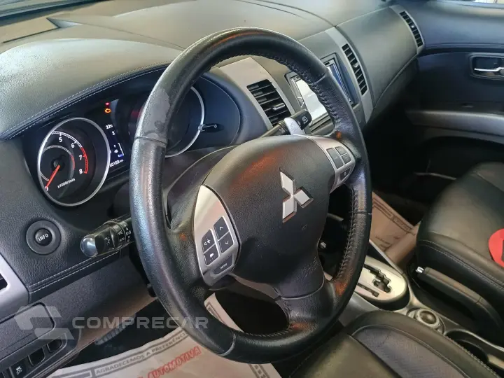 OUTLANDER 3.0 4X4 V6 24V