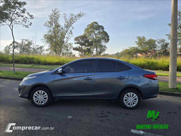 YARIS 1.5 16V FLEX SEDAN XL LIVE MULTIDRIVE
