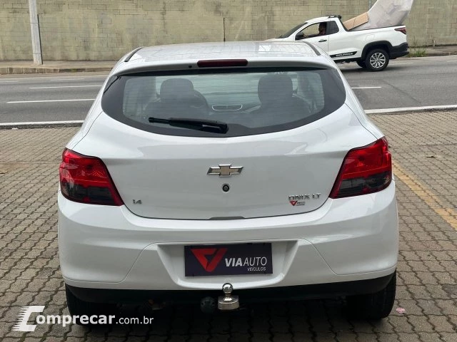 ONIX - 1.4 MPFI LT 8V 4P MANUAL