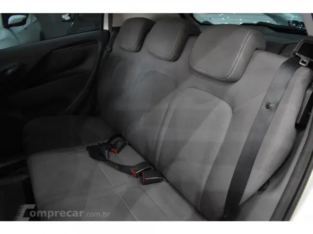 PUNTO - 1.4 ATTRACTIVE 8V 4P MANUAL