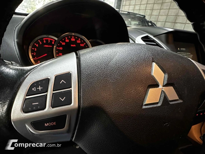 L200 TRITON 3.5 HPE 4X4 CD V6 24V FLEX 4P AUTOMÁTICO
